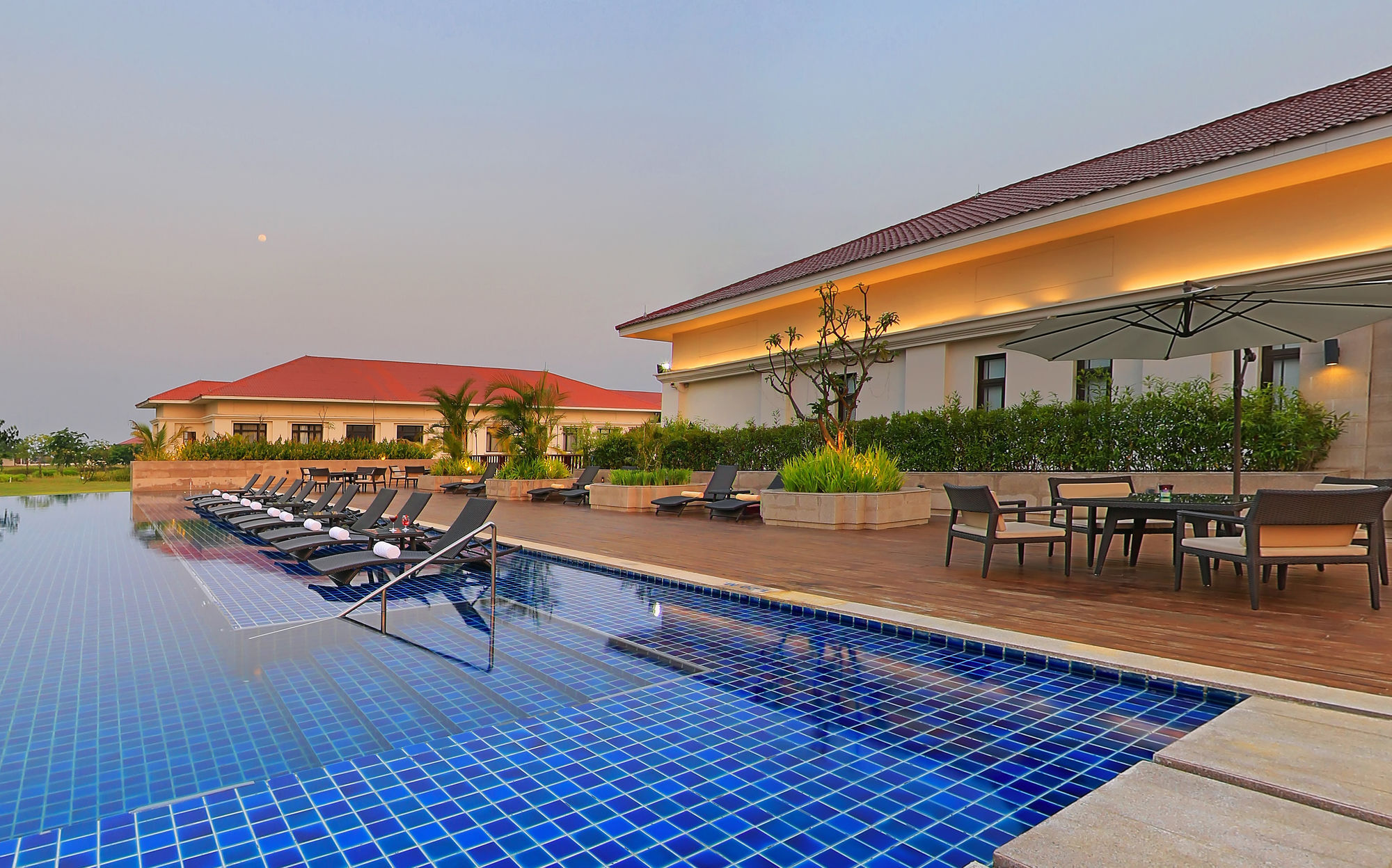 Parkroyal Nay Pyi Taw Naypyidaw Exterior foto